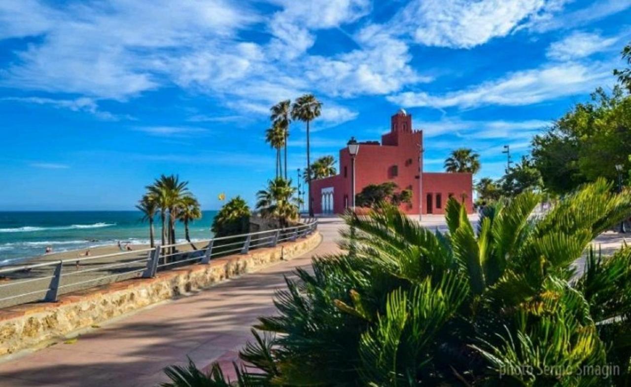 Benalbeach HOLIDAYS BENALMÁDENA Esterno foto