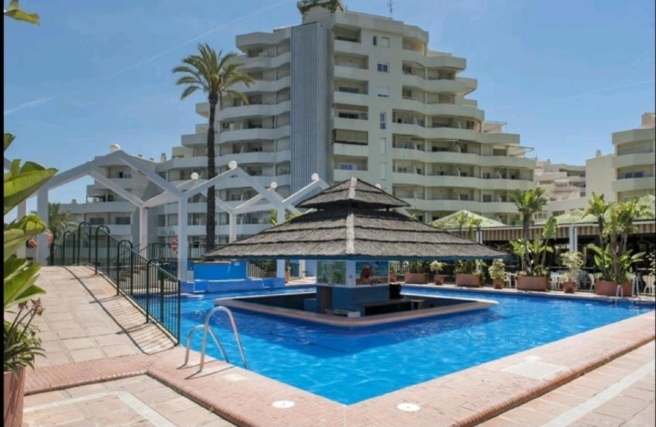 Benalbeach HOLIDAYS BENALMÁDENA Esterno foto