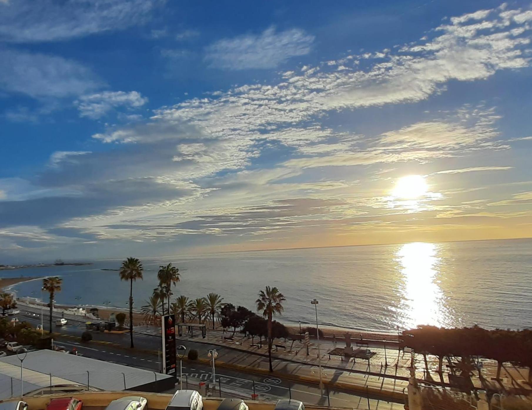 Benalbeach HOLIDAYS BENALMÁDENA Camera foto